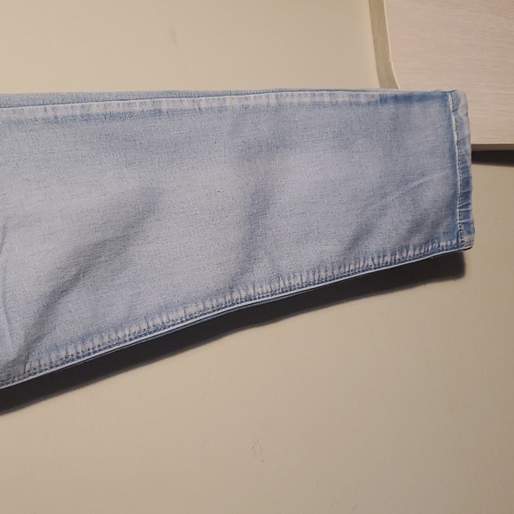 Laurie Felt Mom Jeans - Picture 4 of 15